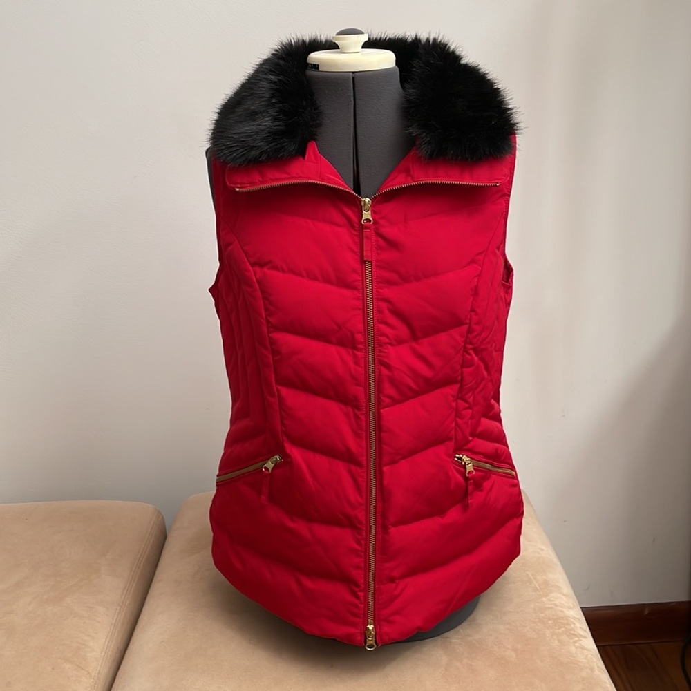 TALBOTS Down Filled Puffer Vest with Detachable Faux Fur Collar